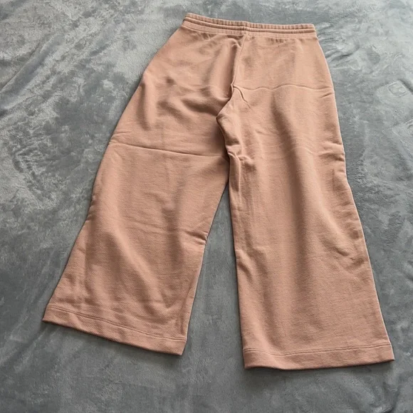 NWT Vince Wide Leg Cropped Sweatpant Size Small - Picture 6 of 13
